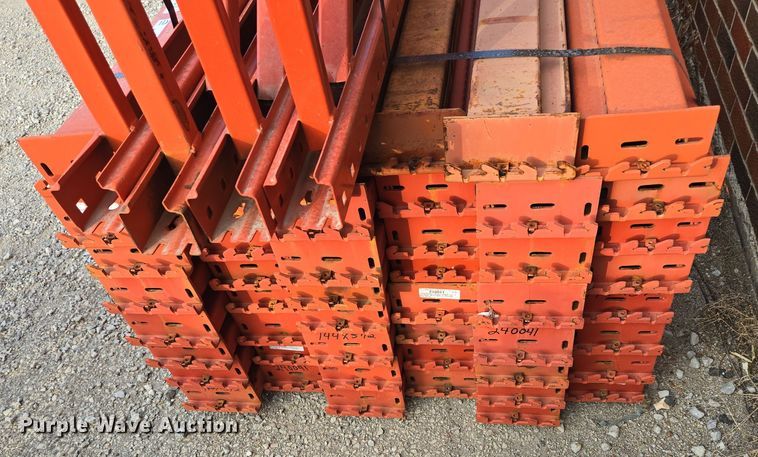 image for item EQ3535 Paltier pallet racking 