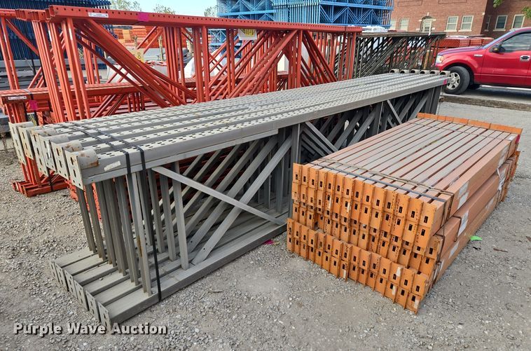 image for item EQ3537 T-Bolt  pallet racking 