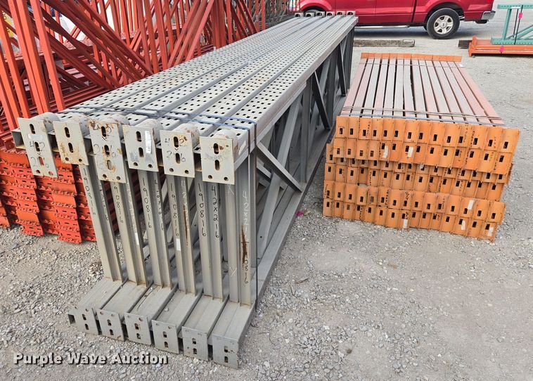 image for item EQ3537 T-Bolt  pallet racking 