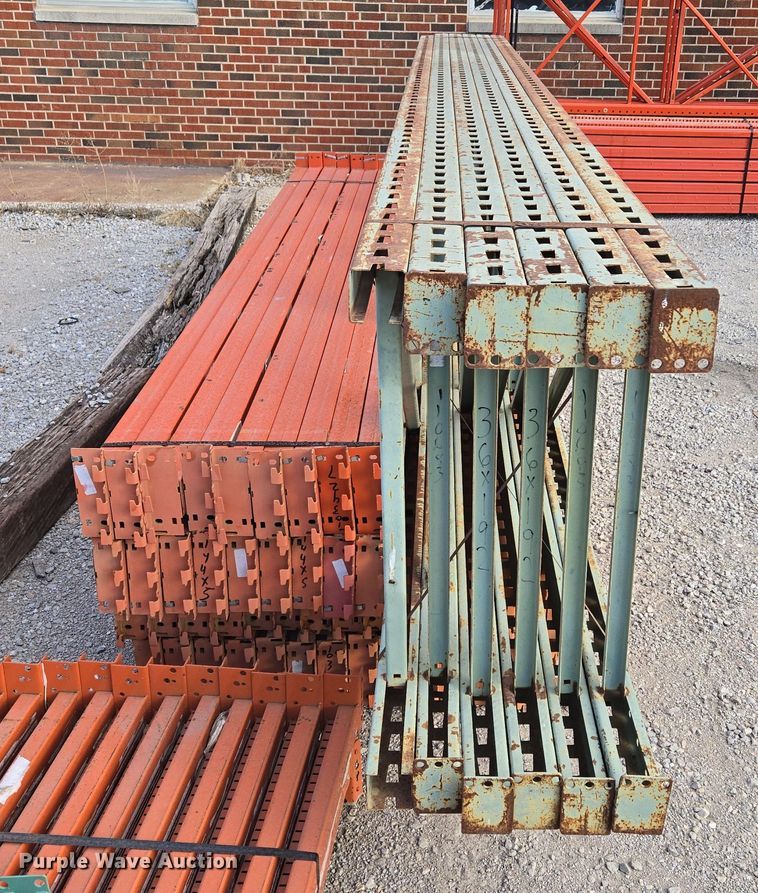 image for item EQ3542 Keystone  pallet racking 