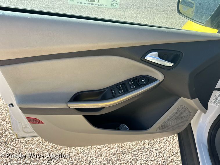 image for item ER8039 2012 Ford Focus 