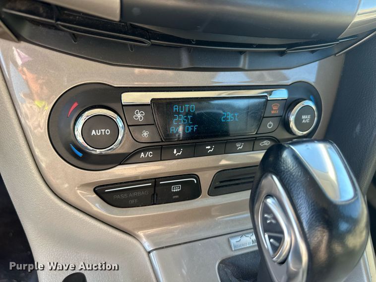 image for item ER8039 2012 Ford Focus 