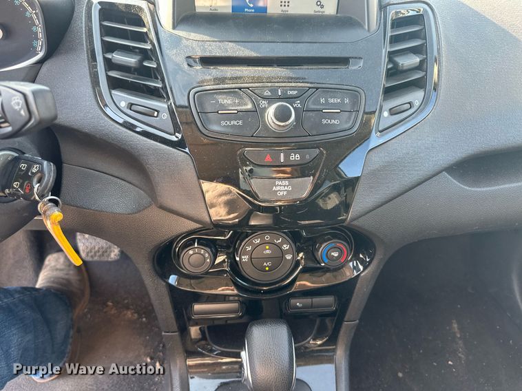 image for item ER8041 2018 Ford Fiesta 