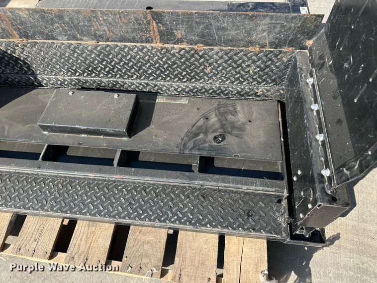 image for item ER8042 Tommy Gate end gate lift