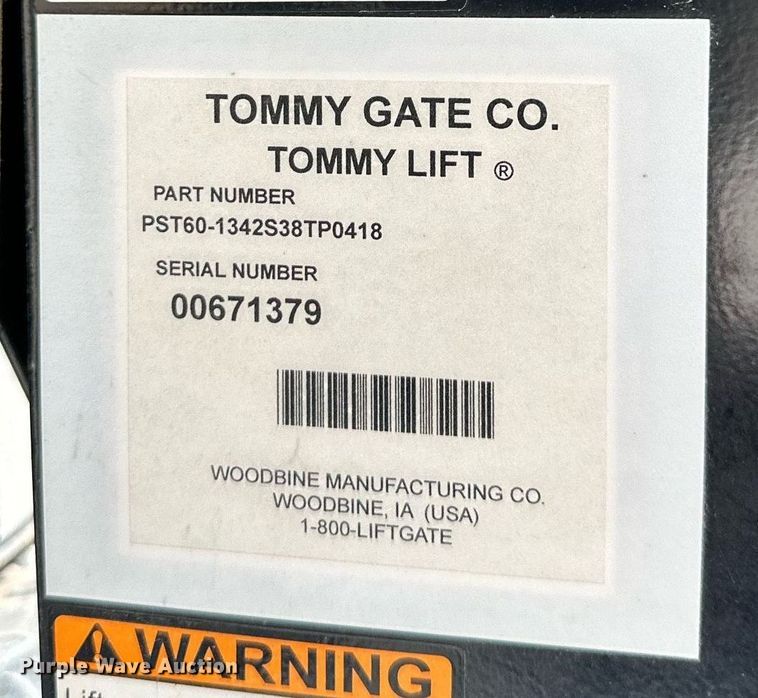 image for item ER8042 Tommy Gate end gate lift