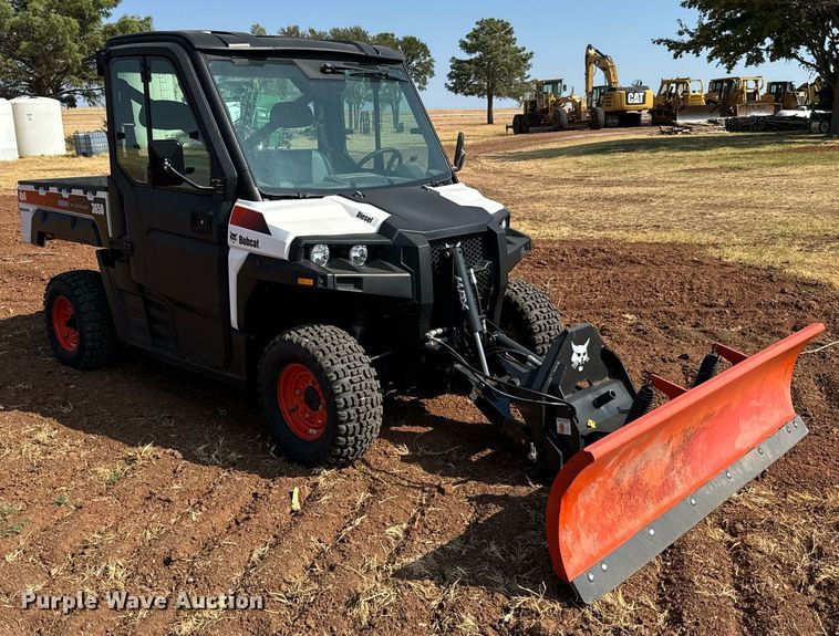 image for item IE9112 2016 Bobcat 3650 utility vehicle