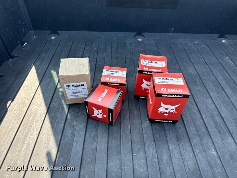 image for item IE9112 2016 Bobcat 3650 utility vehicle