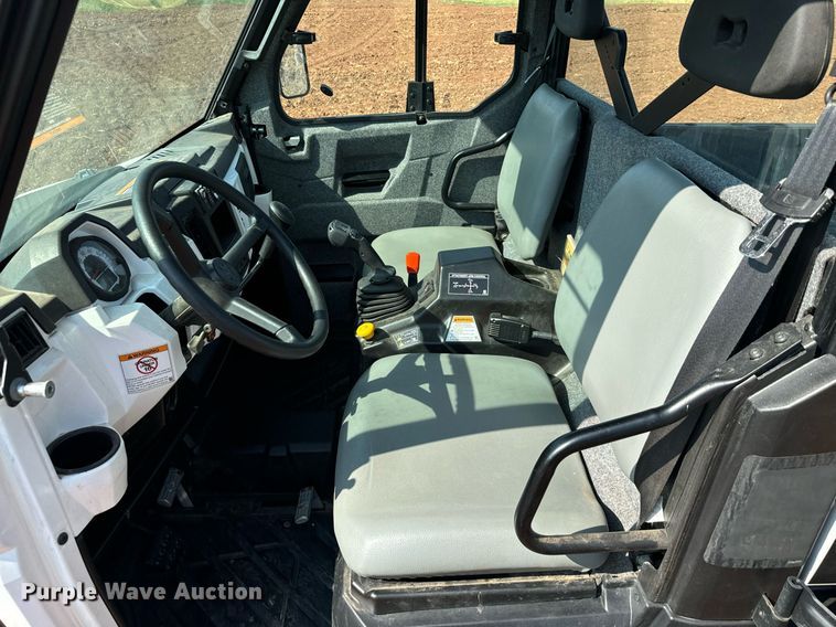 image for item IE9112 2016 Bobcat 3650 utility vehicle