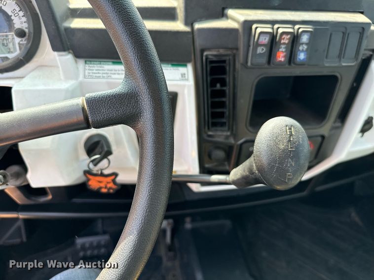 image for item IE9112 2016 Bobcat 3650 utility vehicle