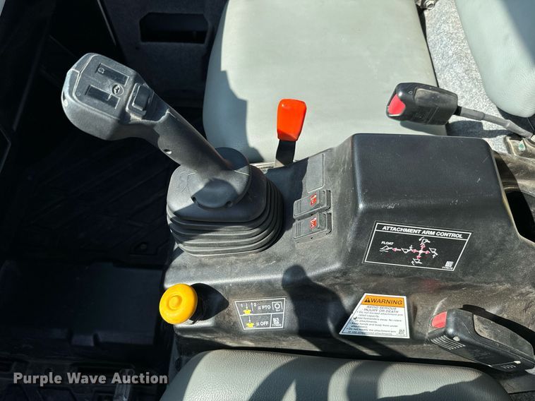 image for item IE9112 2016 Bobcat 3650 utility vehicle