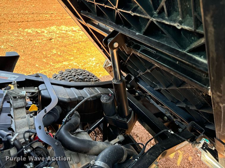 image for item IE9112 2016 Bobcat 3650 utility vehicle