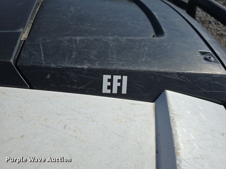 image for item IO9994 2013 Bobcat 3400 utility vehicle