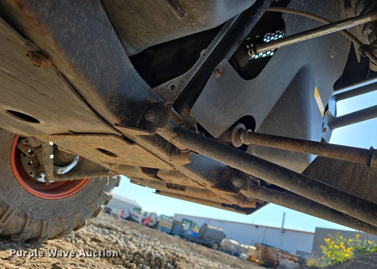 image for item IO9994 2013 Bobcat 3400 utility vehicle