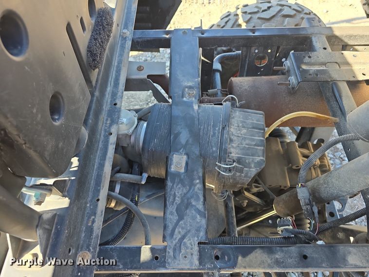 image for item IO9994 2013 Bobcat 3400 utility vehicle