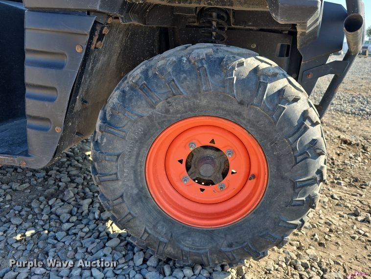 image for item IO9994 2013 Bobcat 3400 utility vehicle