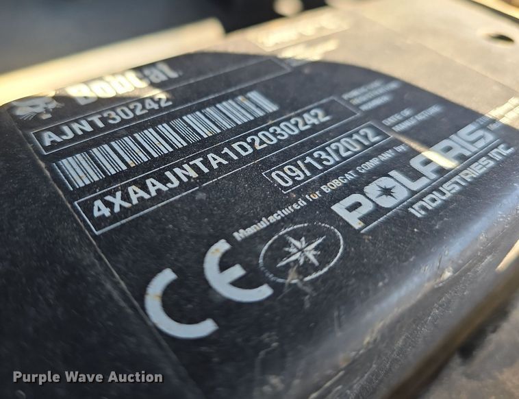 image for item IO9994 2013 Bobcat 3400 utility vehicle