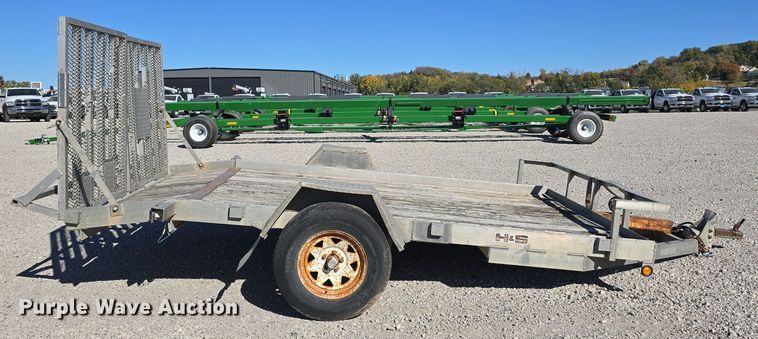 image for item JO9245 2002 H&S UTT712A utility trailer