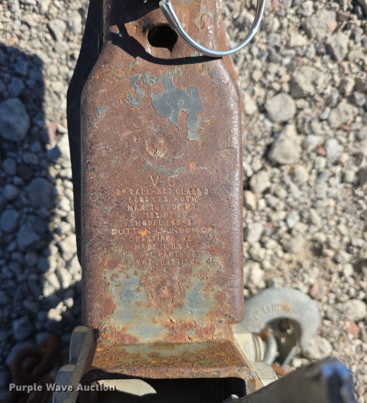 image for item JO9245 2002 H&S UTT712A utility trailer