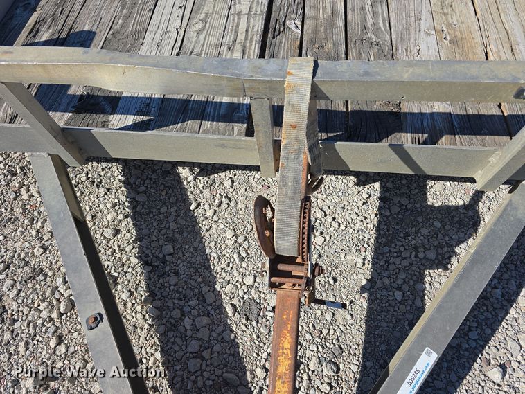 image for item JO9245 2002 H&S UTT712A utility trailer