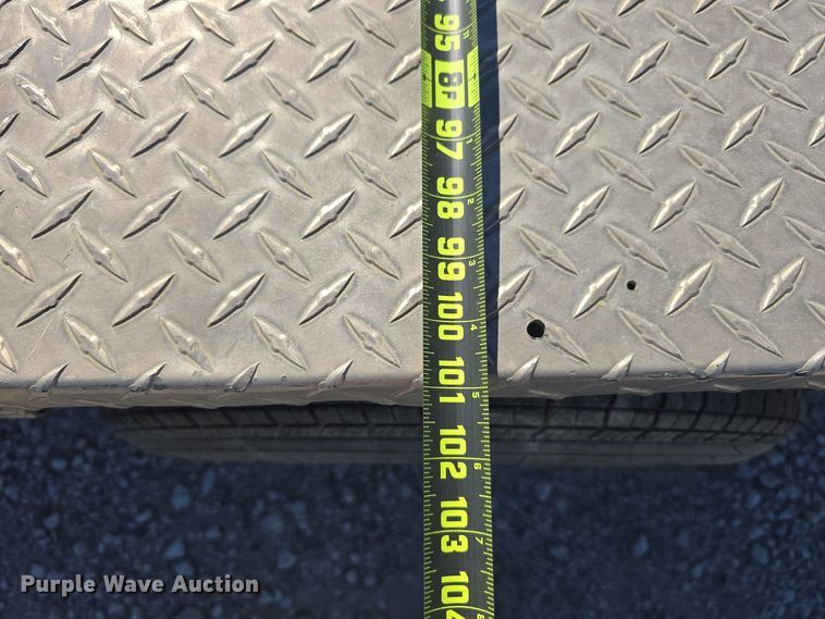 image for item JO9245 2002 H&S UTT712A utility trailer