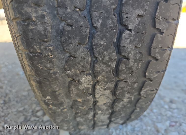 image for item JO9245 2002 H&S UTT712A utility trailer