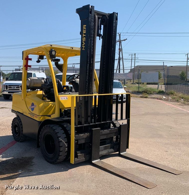 image for item JT9679 2014 Hyster H80FT forklift