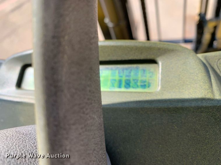 image for item JT9679 2014 Hyster H80FT forklift