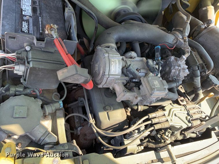 image for item JT9679 2014 Hyster H80FT forklift