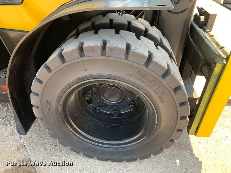 image for item JT9679 2014 Hyster H80FT forklift