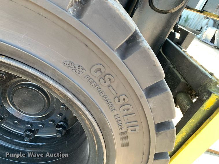 image for item JT9679 2014 Hyster H80FT forklift