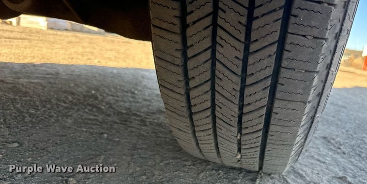 image for item LR9516 2016 Chevrolet Silverado 2500HD Double Cab pickup truck