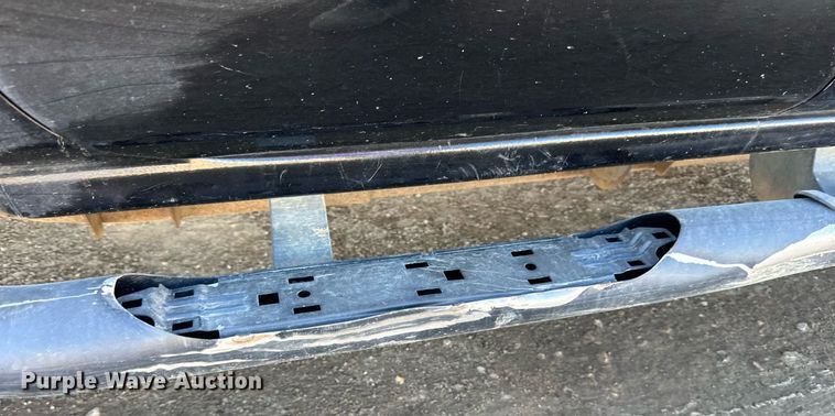 image for item LR9517 2016 Chevrolet Silverado 2500HD Double Cab pickup truck