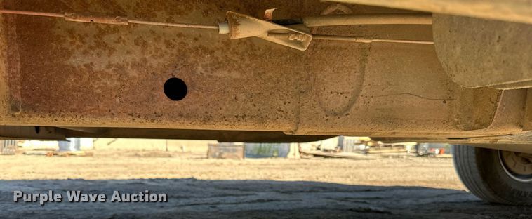 image for item LR9517 2016 Chevrolet Silverado 2500HD Double Cab pickup truck