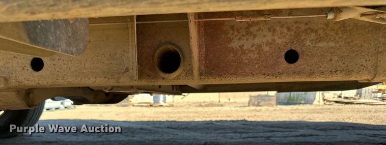 image for item LR9517 2016 Chevrolet Silverado 2500HD Double Cab pickup truck