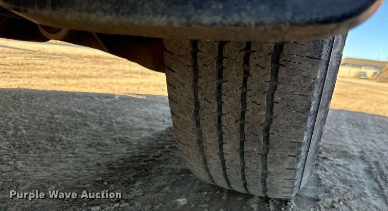 image for item LR9517 2016 Chevrolet Silverado 2500HD Double Cab pickup truck