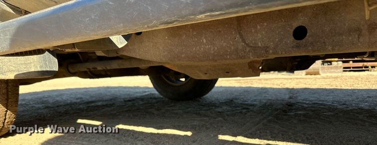 image for item LR9518 2017 Chevrolet Silverado 2500HD  Double Cab pickup truck