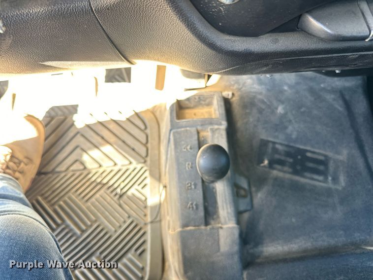 image for item LR9518 2017 Chevrolet Silverado 2500HD  Double Cab pickup truck