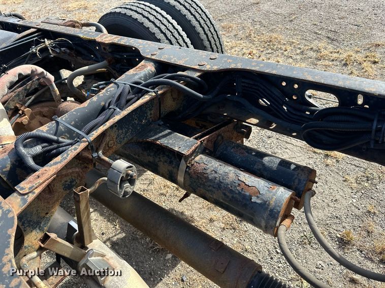 image for item LR9529 2014 Dodge Ram 4500 truck cab and chassis