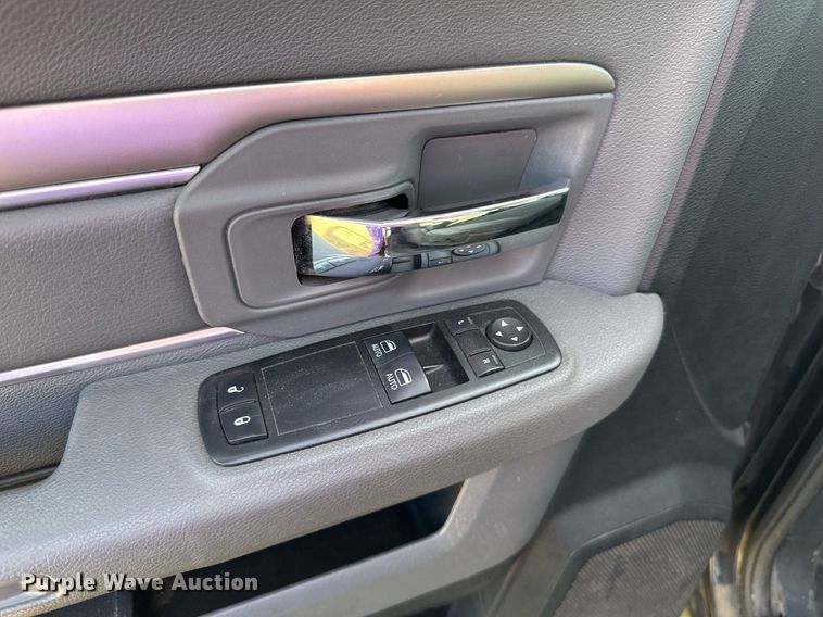 image for item LR9529 2014 Dodge Ram 4500 truck cab and chassis