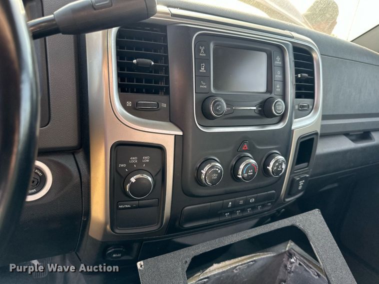 image for item LR9529 2014 Dodge Ram 4500 truck cab and chassis