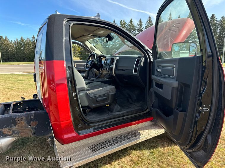 image for item LR9529 2014 Dodge Ram 4500 truck cab and chassis