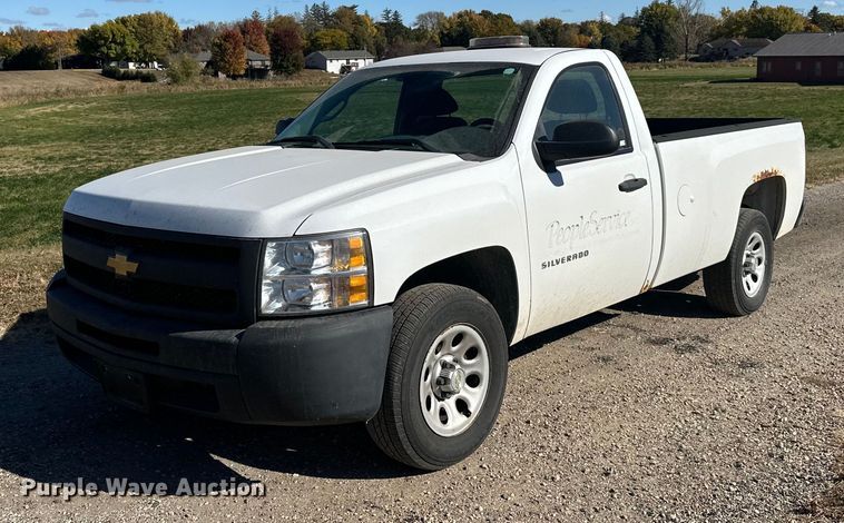 image for item LR9532 2012 Chevrolet  Silverado 1500 pickup truck