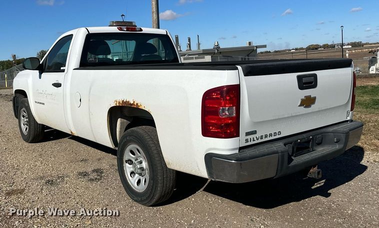 image for item LR9532 2012 Chevrolet  Silverado 1500 pickup truck