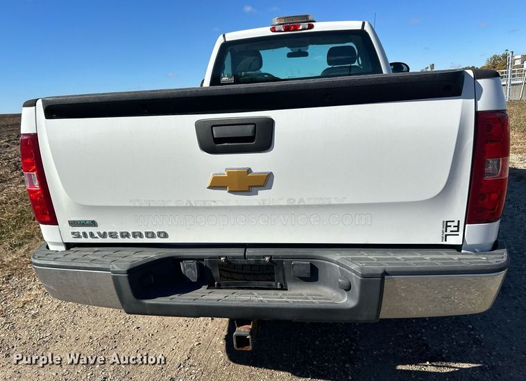 image for item LR9532 2012 Chevrolet  Silverado 1500 pickup truck