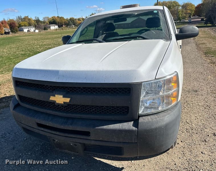 image for item LR9532 2012 Chevrolet  Silverado 1500 pickup truck