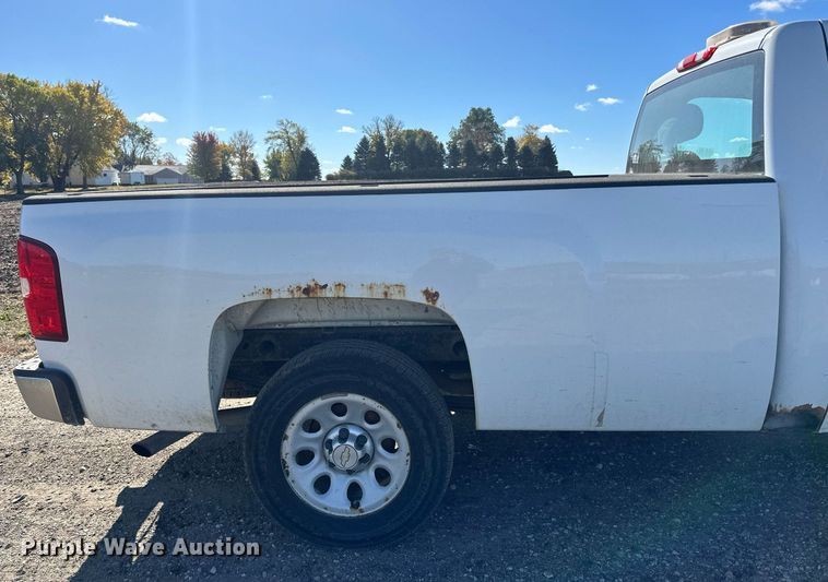 image for item LR9532 2012 Chevrolet  Silverado 1500 pickup truck