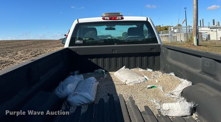 image for item LR9532 2012 Chevrolet  Silverado 1500 pickup truck