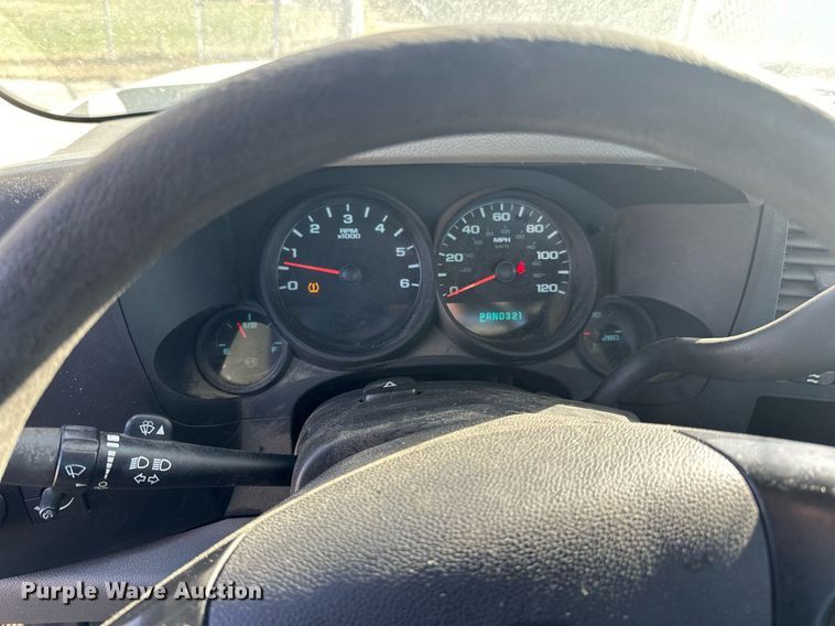 image for item LR9532 2012 Chevrolet  Silverado 1500 pickup truck