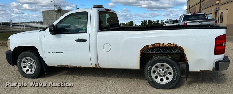 image for item LR9536 2010 Chevrolet  Silverado 1500 pickup truck