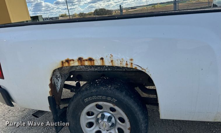 image for item LR9536 2010 Chevrolet  Silverado 1500 pickup truck